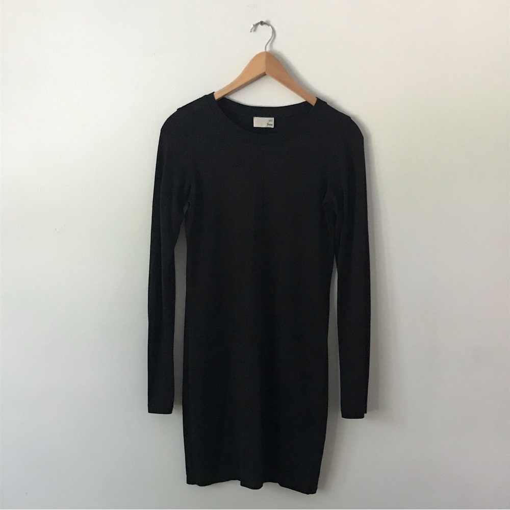 Aritzia Wilfred Free Dress